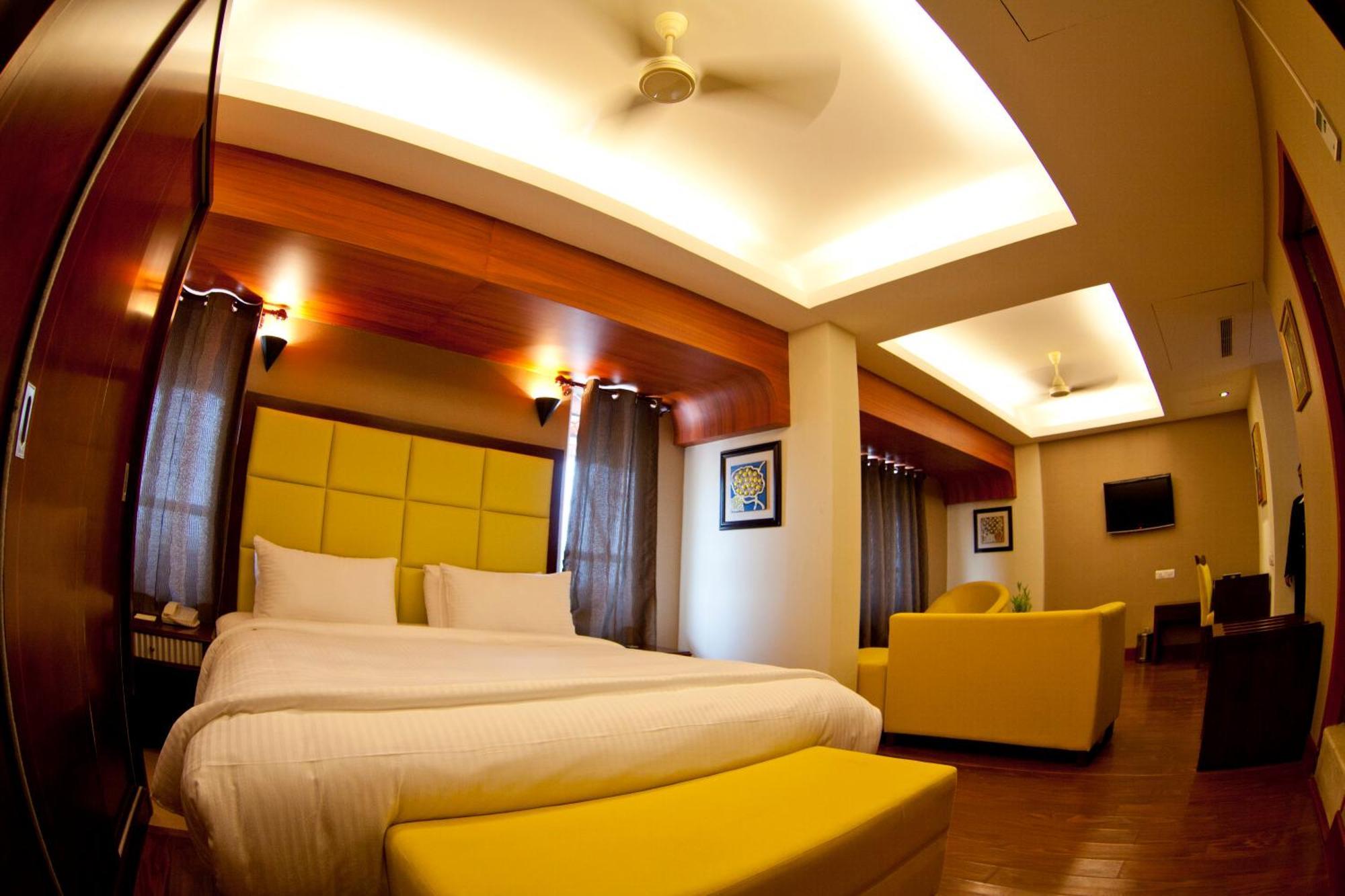 Paramount Tower Kozhikode Ngoại thất bức ảnh