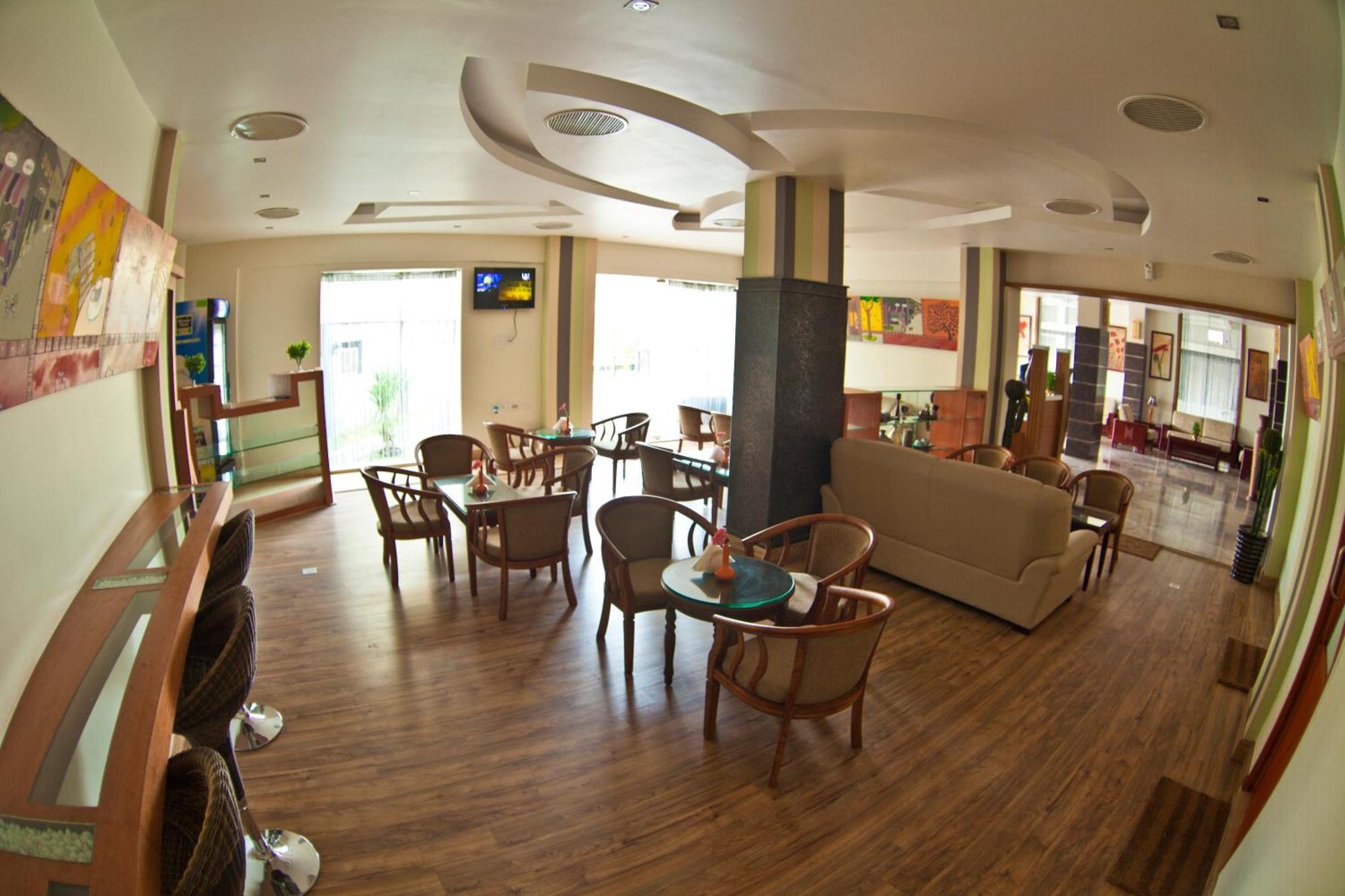 Paramount Tower Kozhikode Ngoại thất bức ảnh