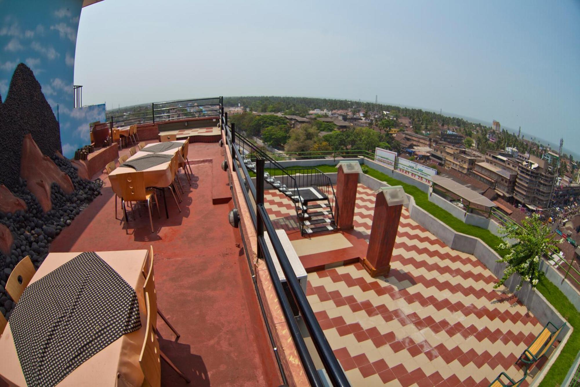 Paramount Tower Kozhikode Ngoại thất bức ảnh