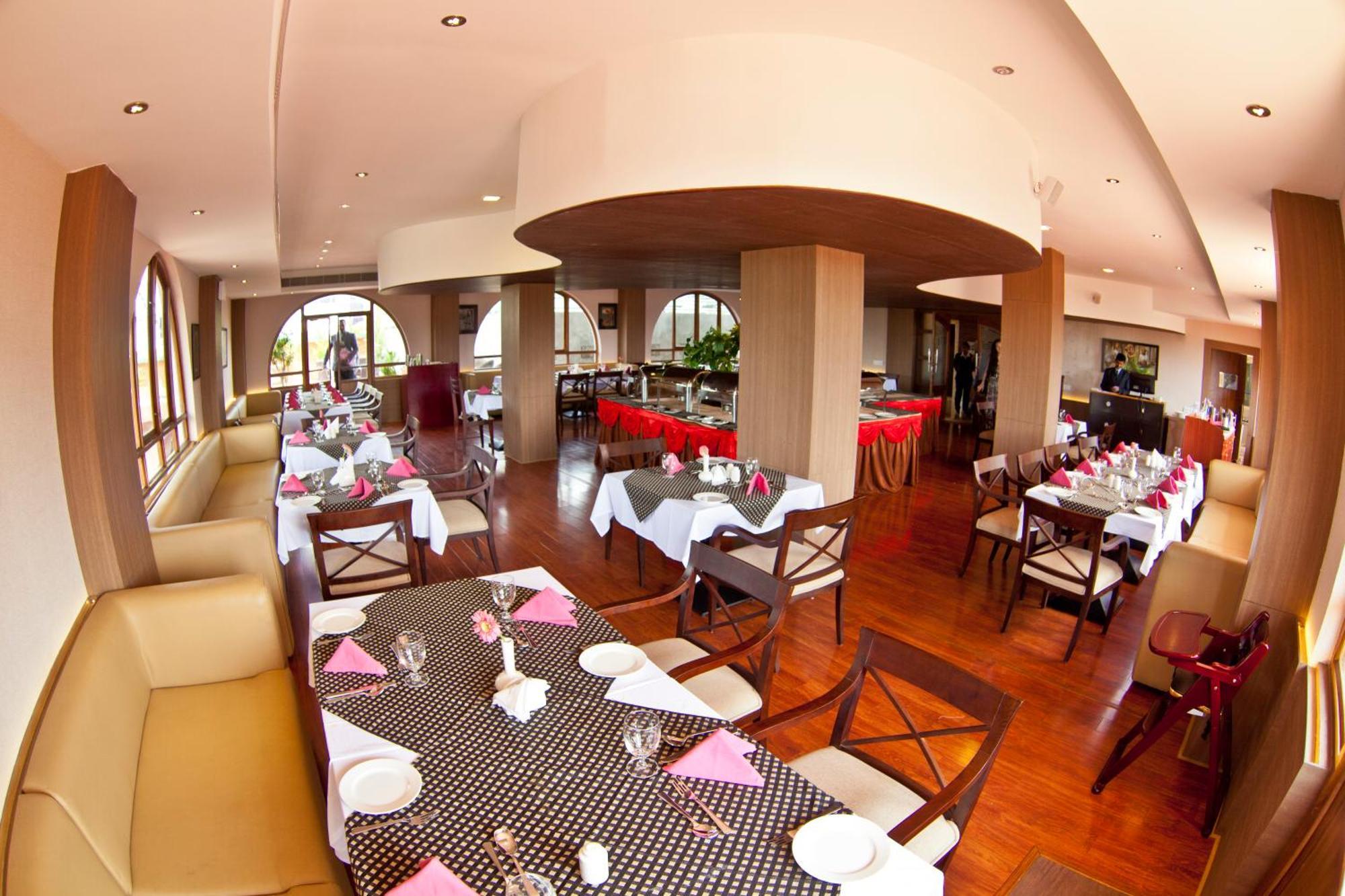 Paramount Tower Kozhikode Ngoại thất bức ảnh