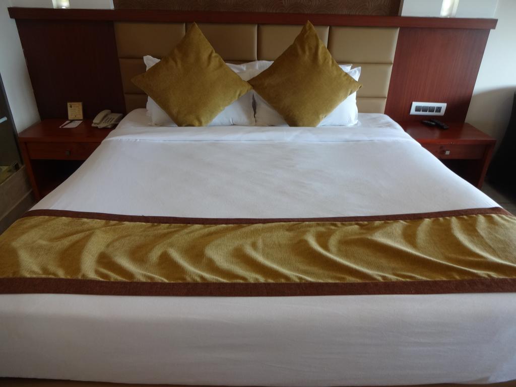 Paramount Tower Kozhikode Ngoại thất bức ảnh