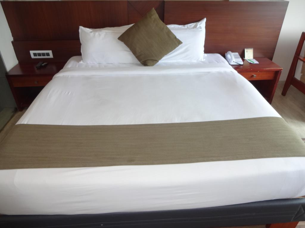 Paramount Tower Kozhikode Ngoại thất bức ảnh